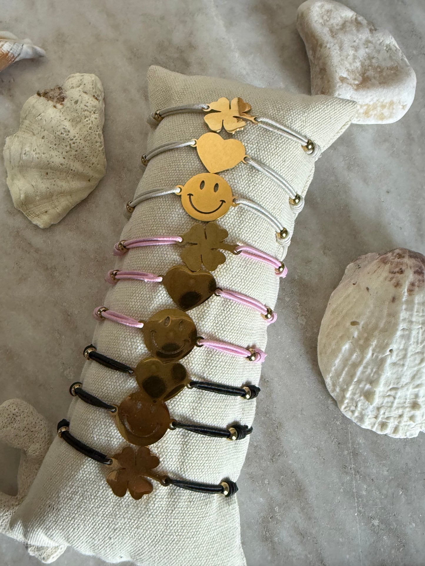 Clover Armbandje Black