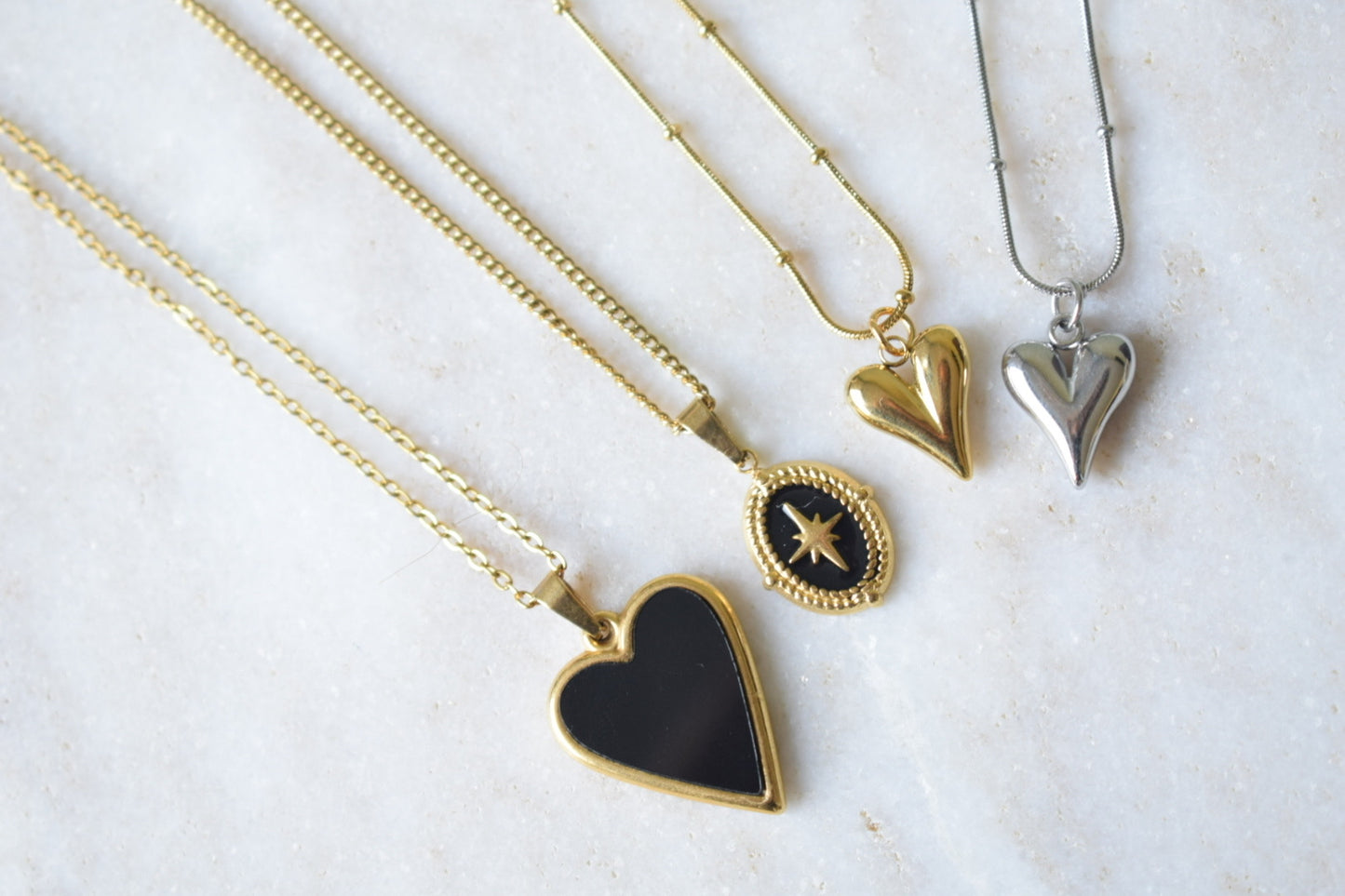 Mallorca Necklace Black Heart Gold