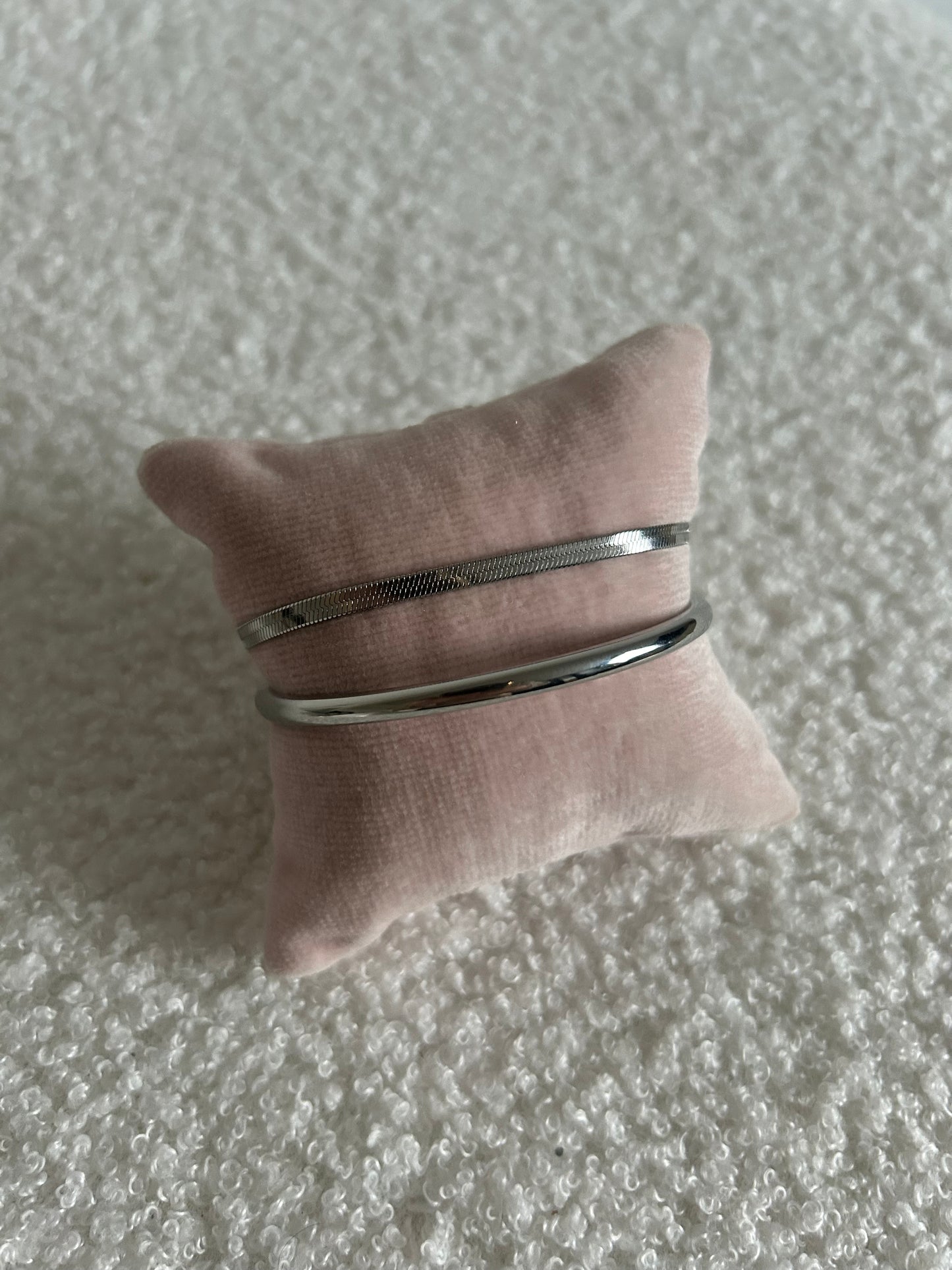 Emily Armband Bangle Zilver