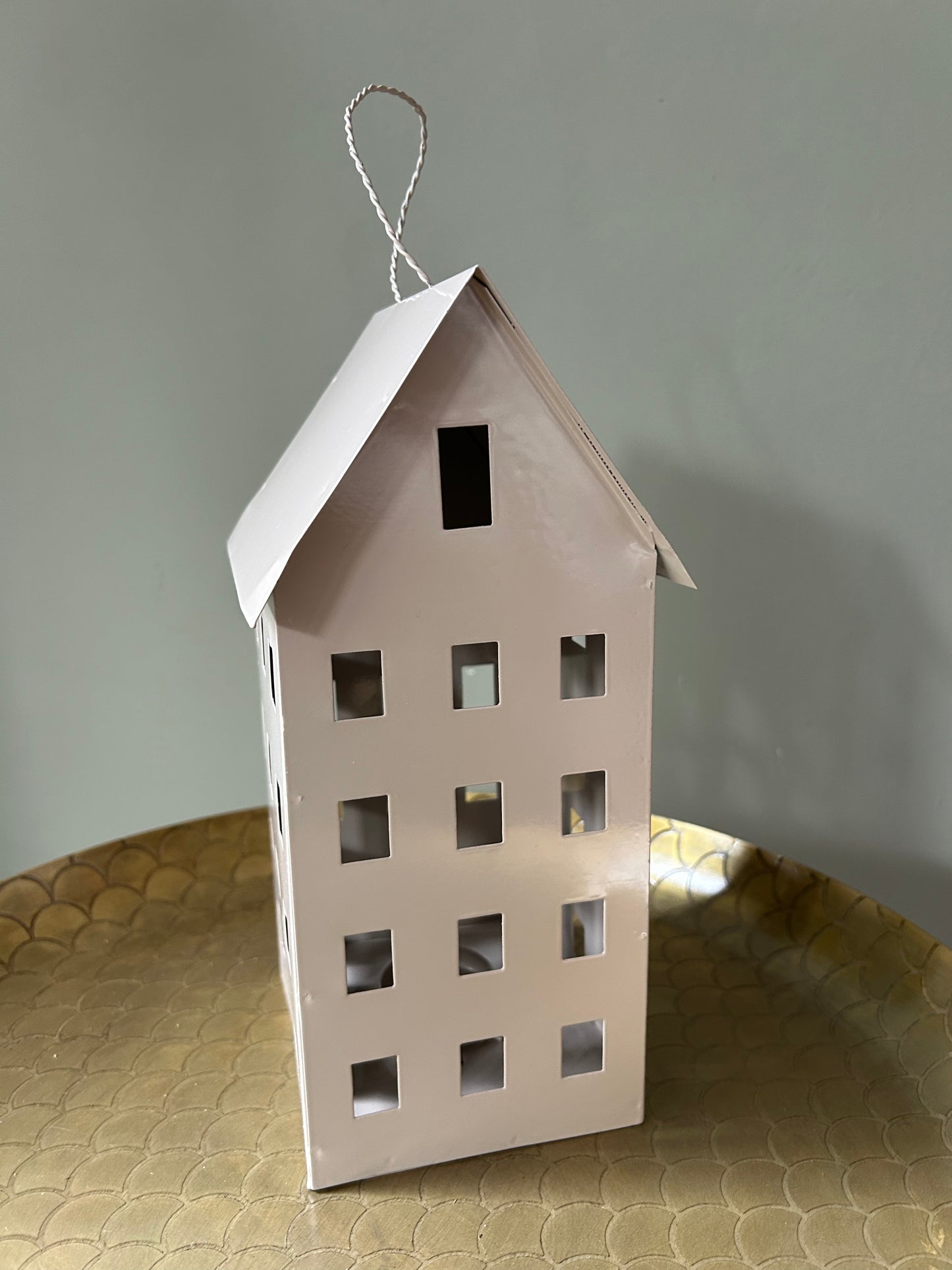 Beige huisje medium