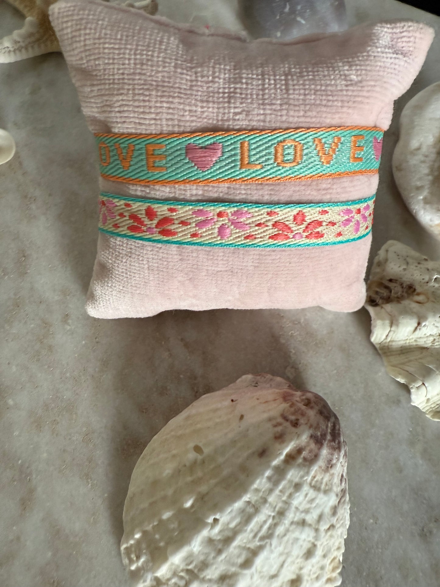 LOVE LOVE Armband