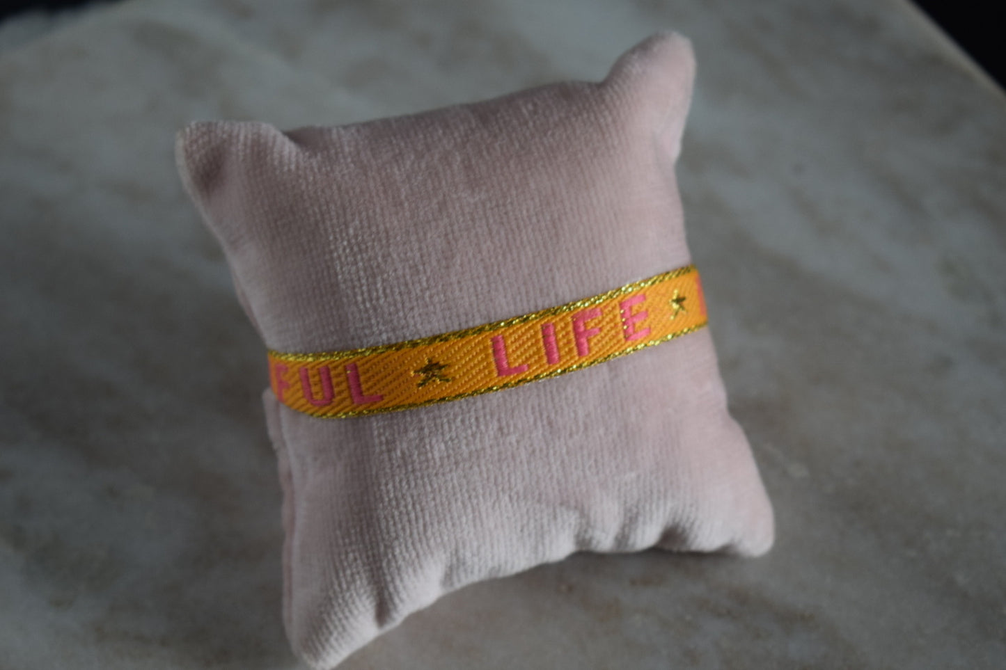 Beautiful Life Armband
