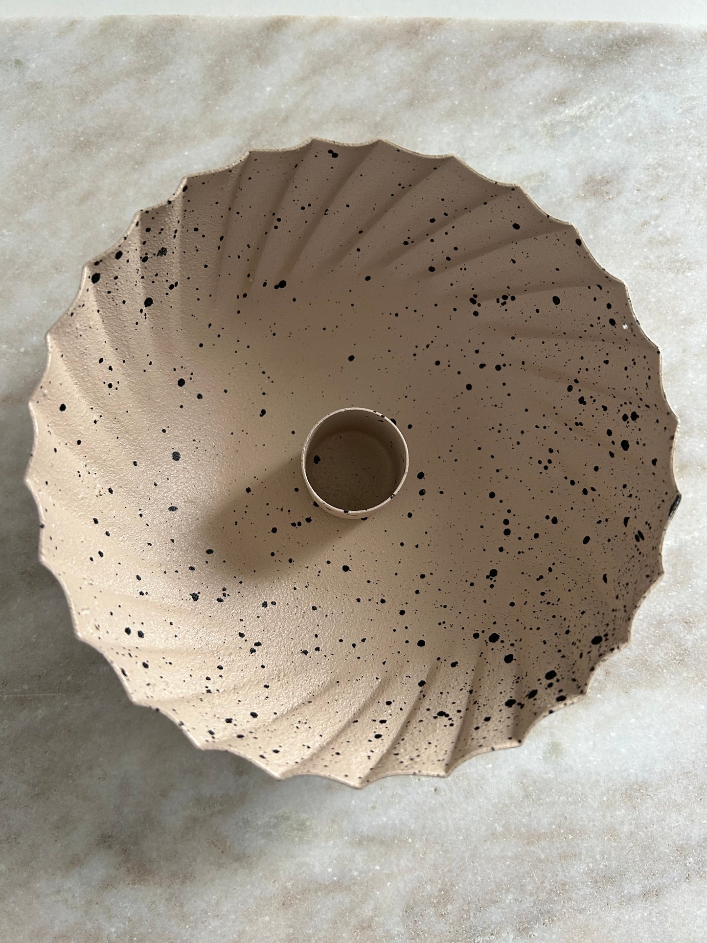 Kandelaar Beige Gestipt