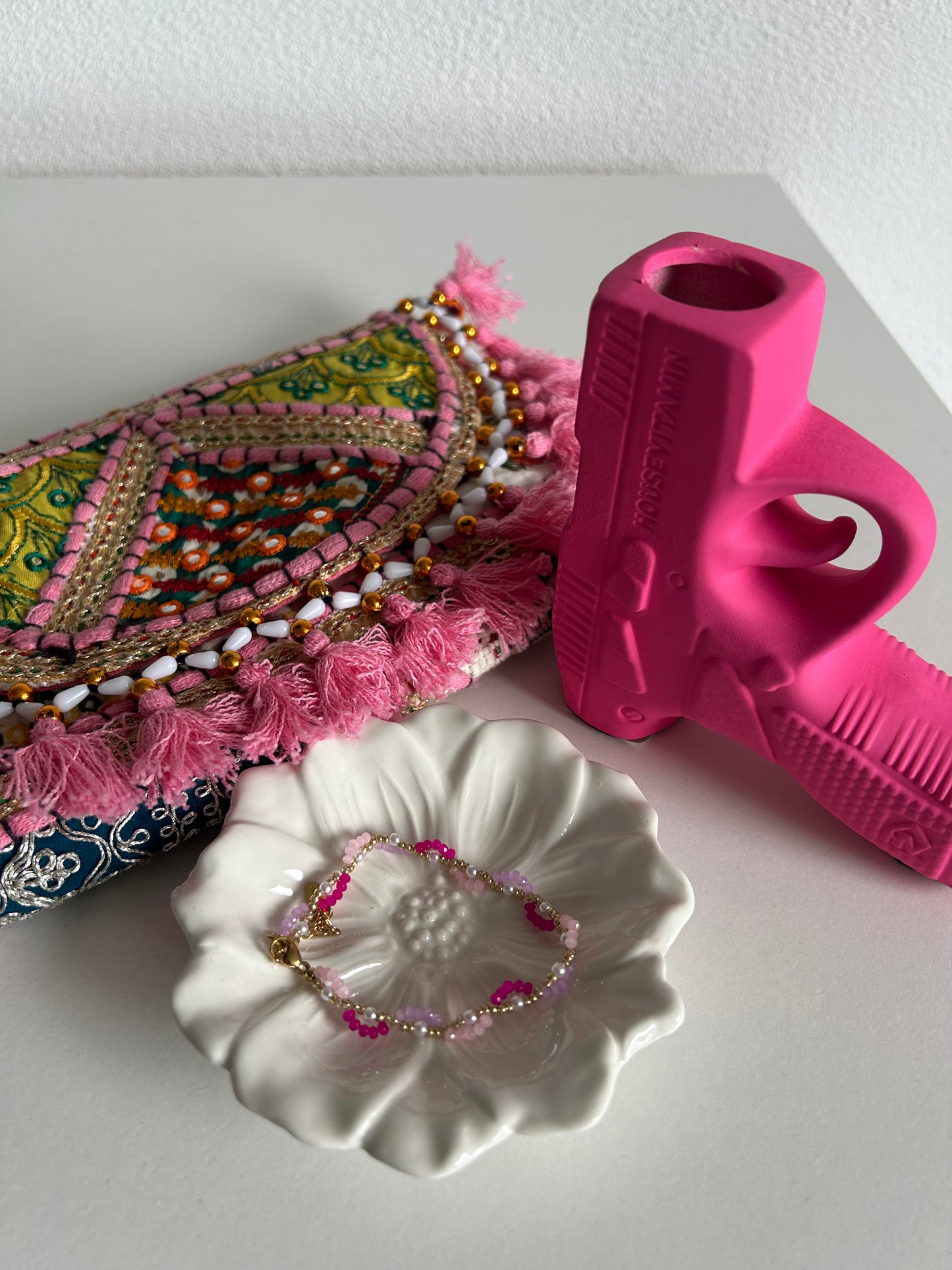GUN Vaas Pink