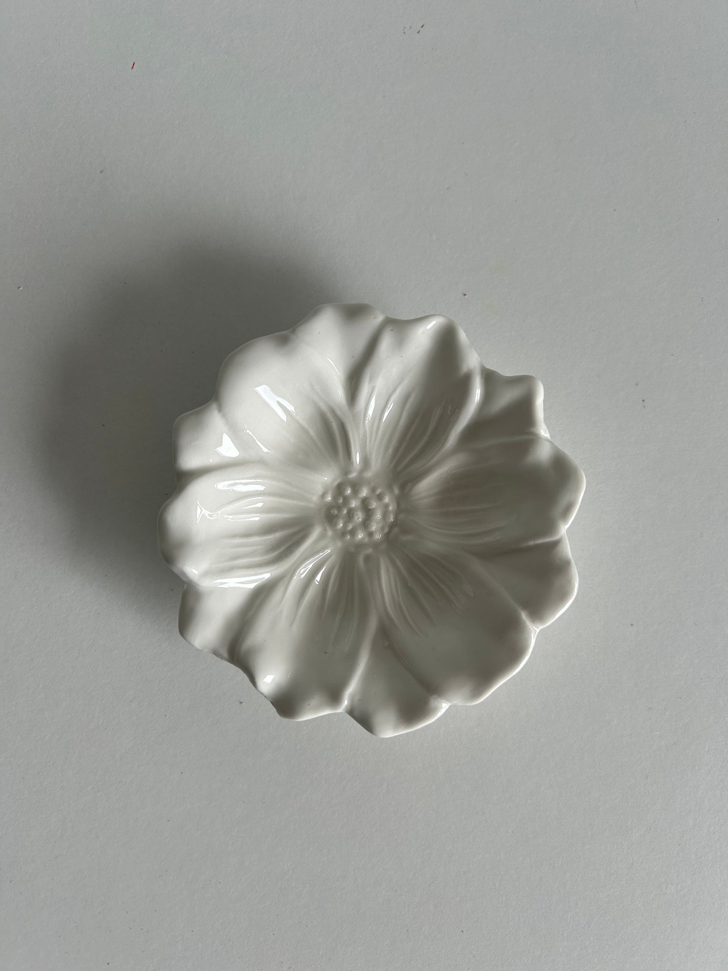 Bloem Schaaltje / Schoteltje Wit