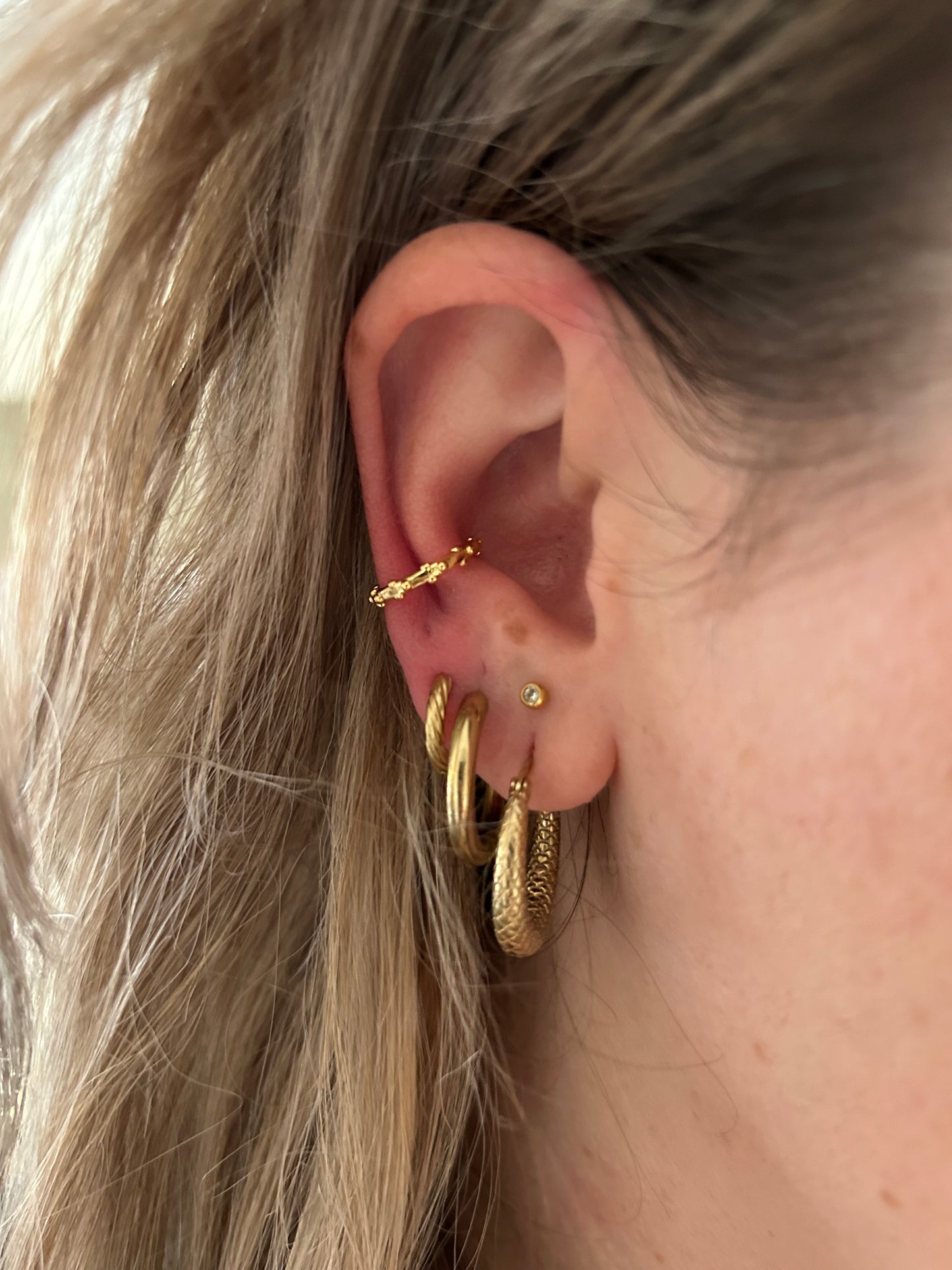 Bari Earcuff Cold
