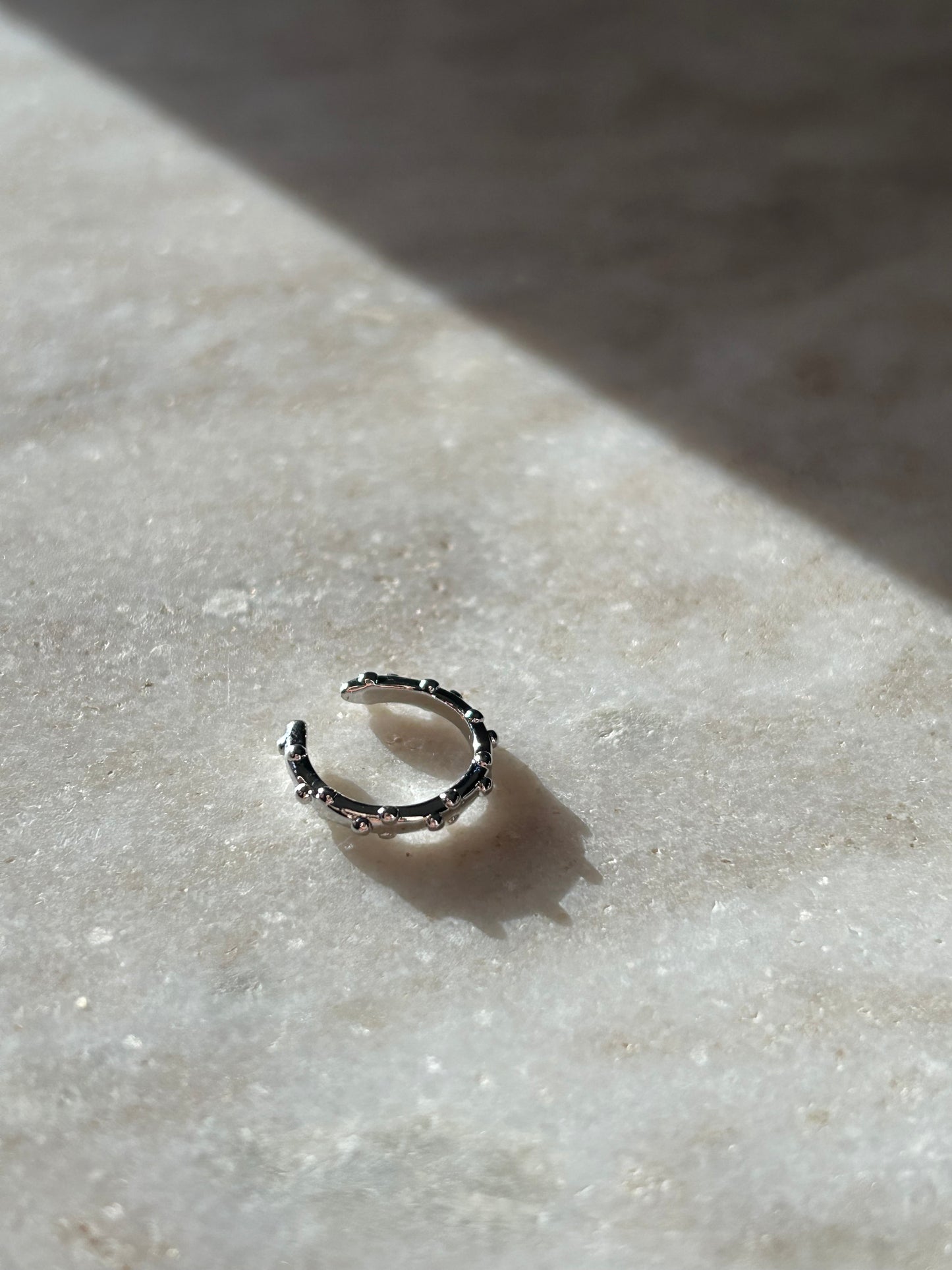 Bari Earcuff Zilver