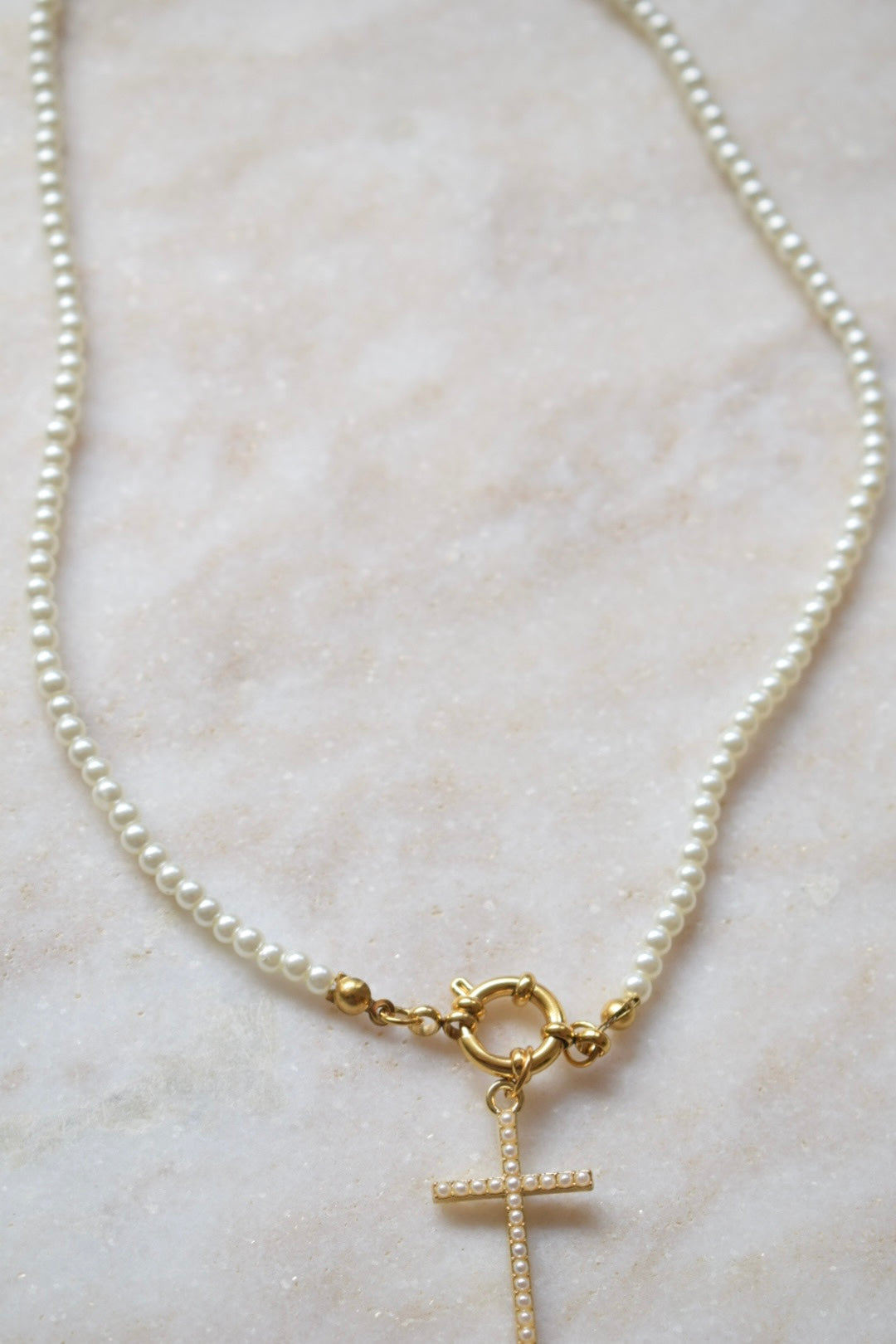 Ketting Pearls + Cross