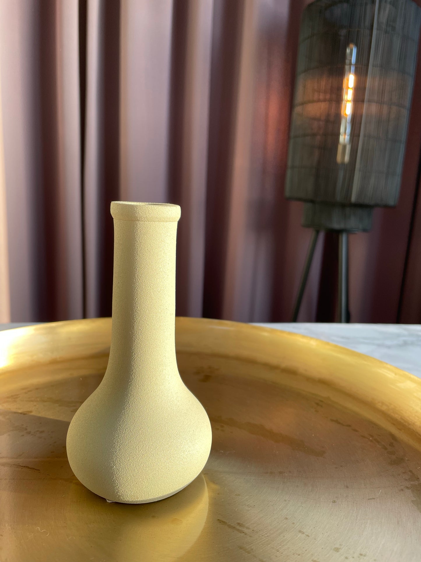 Beige kleine kandelaar