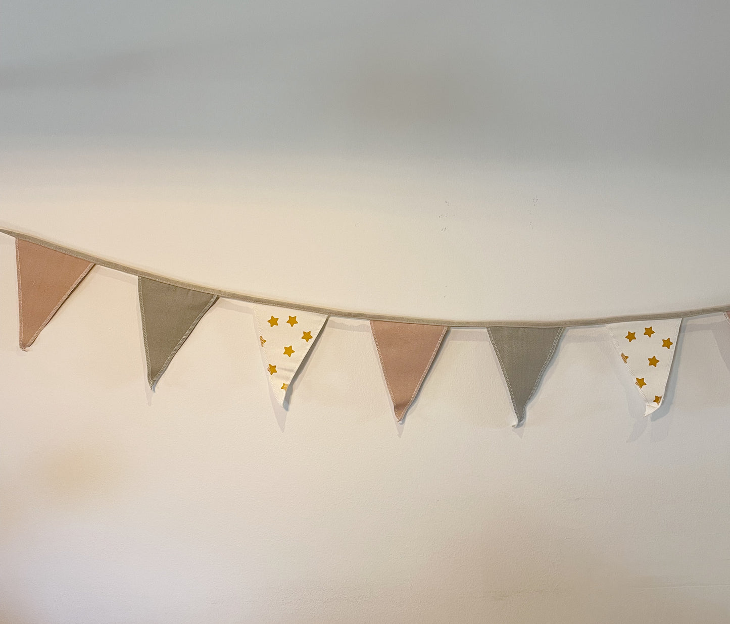 Stoffenvlaggetjes voor baby of kinderkamer