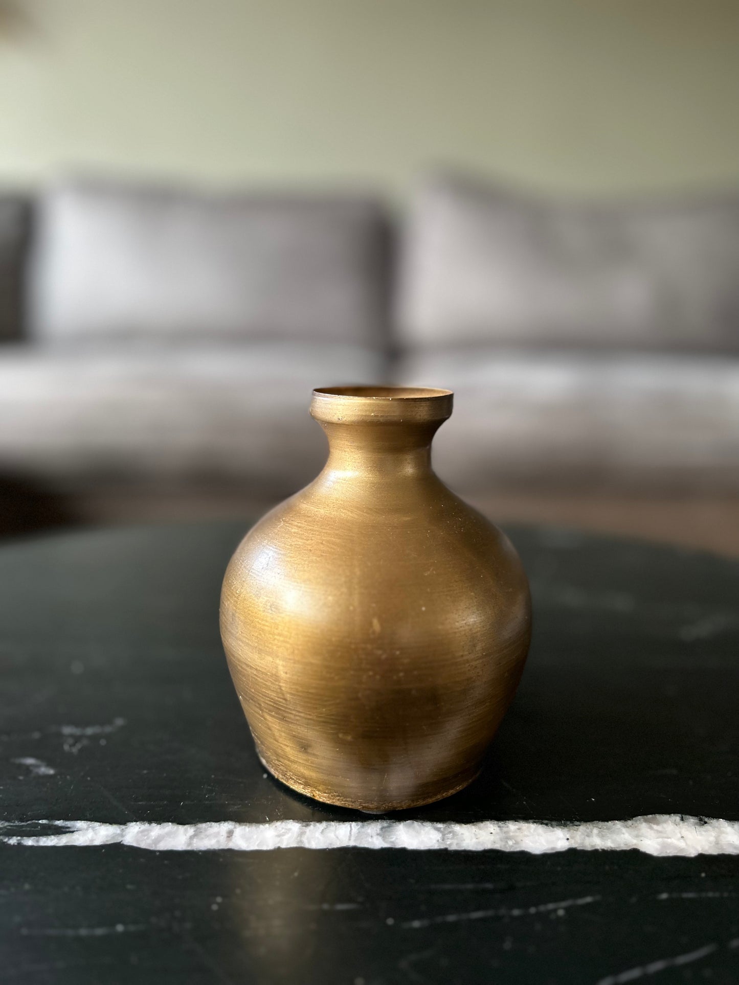 Kegel vaas goud