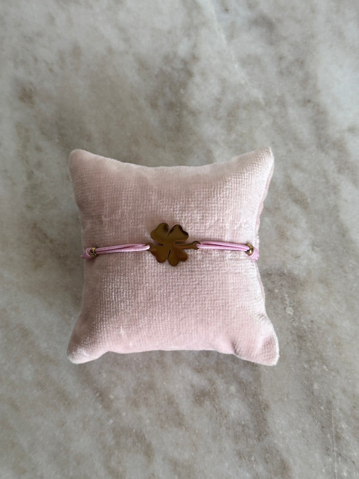 Clover Armbandje Pink