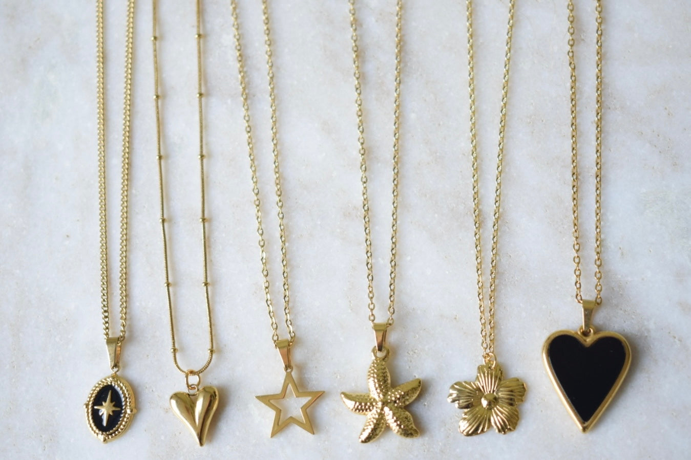 Formentera Starfish Necklace Gold